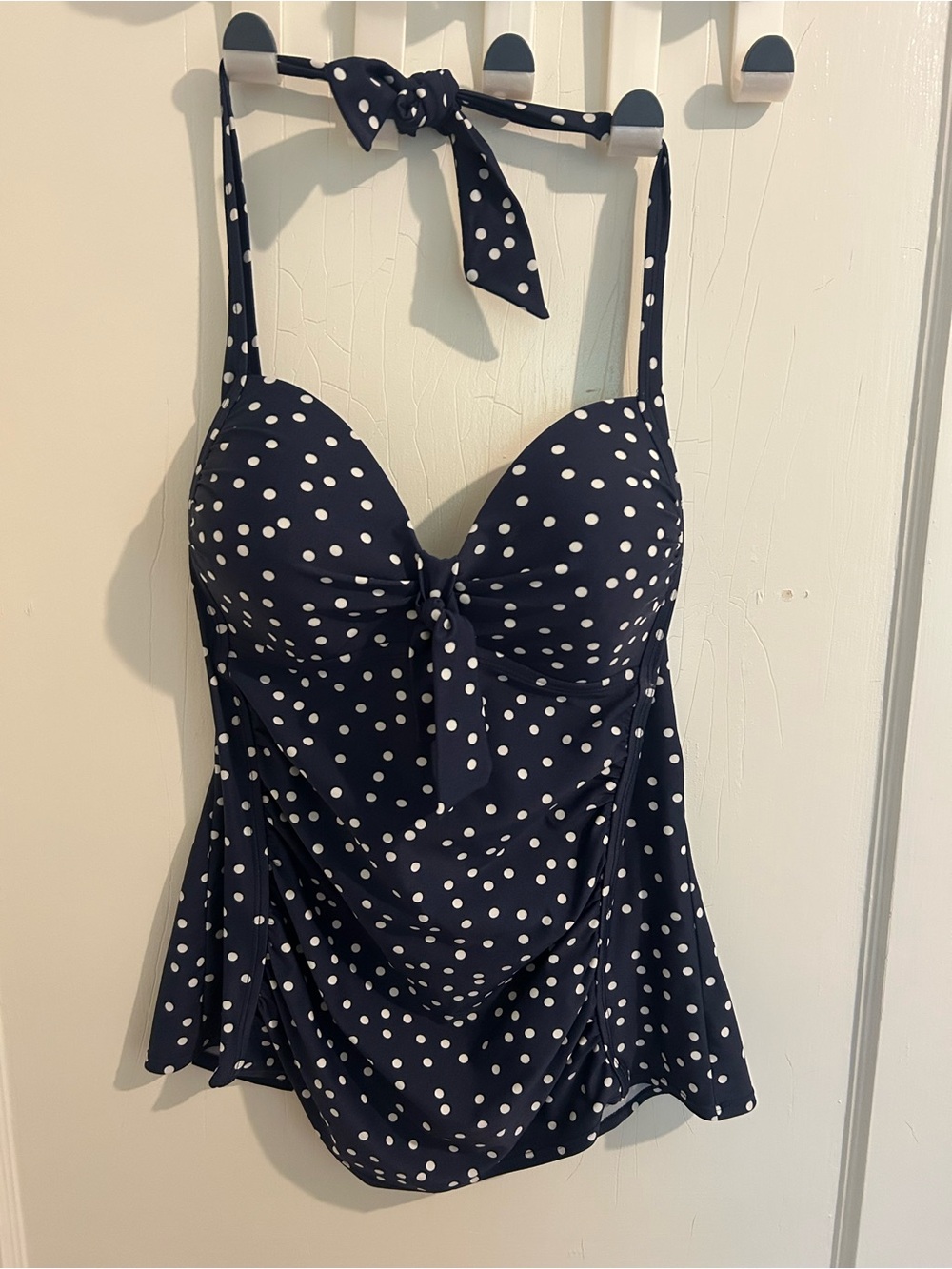 Merona Target women’s navy polka dot halter tankini top large with built-in cups